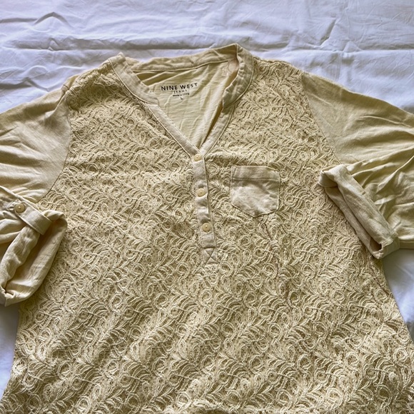 Nine West large top lemon yellow 3/4 sleeve - Picture 3 of 5